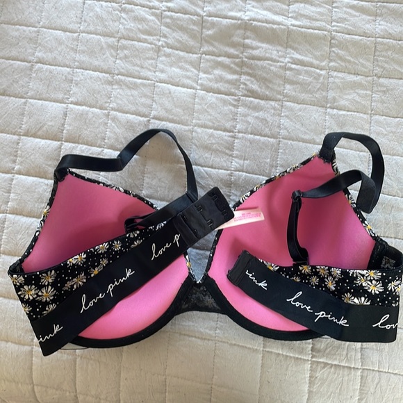 PINK Bra - Picture 2 of 6